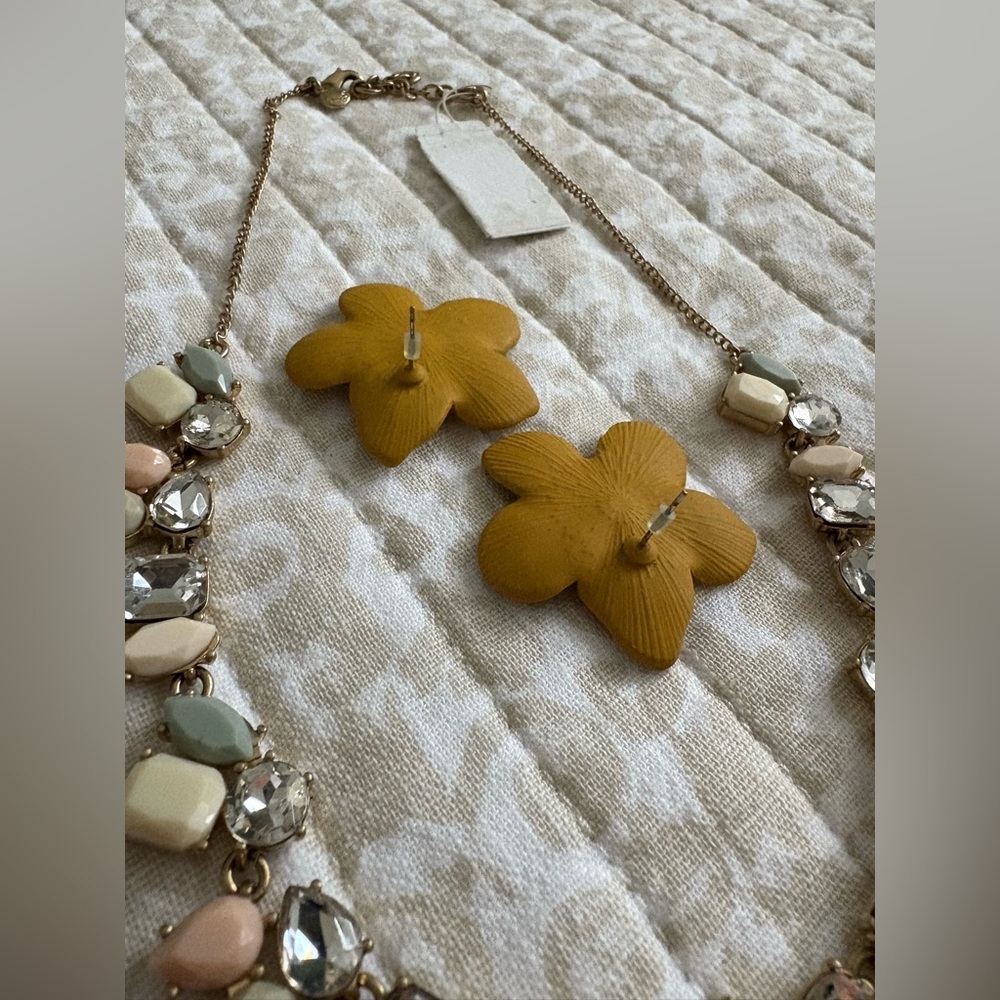Vintage Sculptural Floral Statement Earrings | Ochre Yellow | 1.5” - Picture 6 of 11